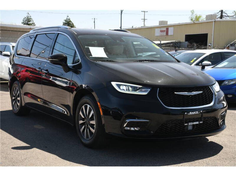 2021 Chrysler Pacifica Hybrid Touring L