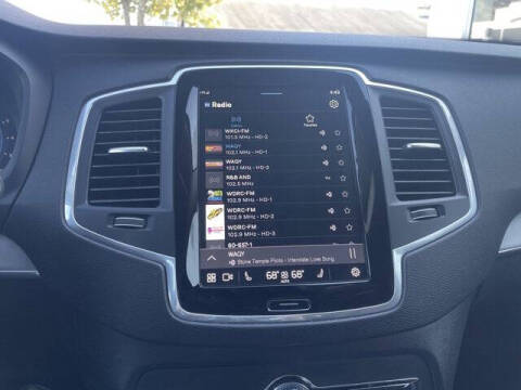 2025 Volvo XC90 B5 Core Bright Theme