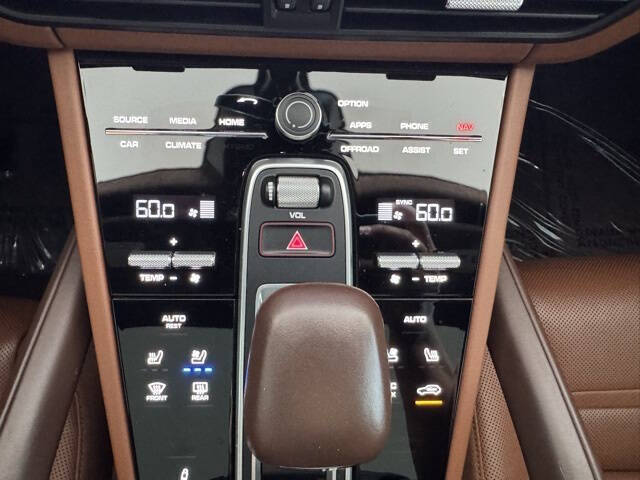 2023 Porsche Cayenne GTS Coupe