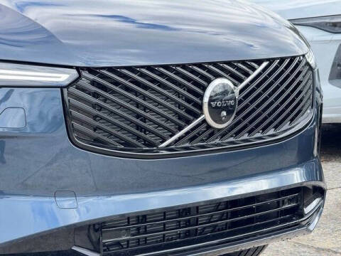 2026 Volvo XC90 B6 Ultra Dark 6P