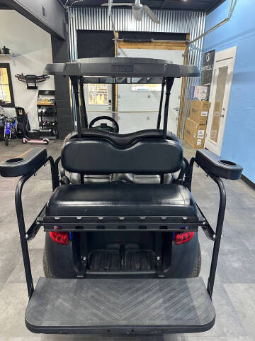 2016 Club Car Precedent