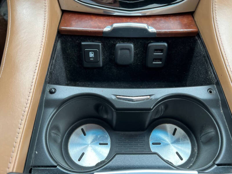 2017 Cadillac Escalade ESV Platinum