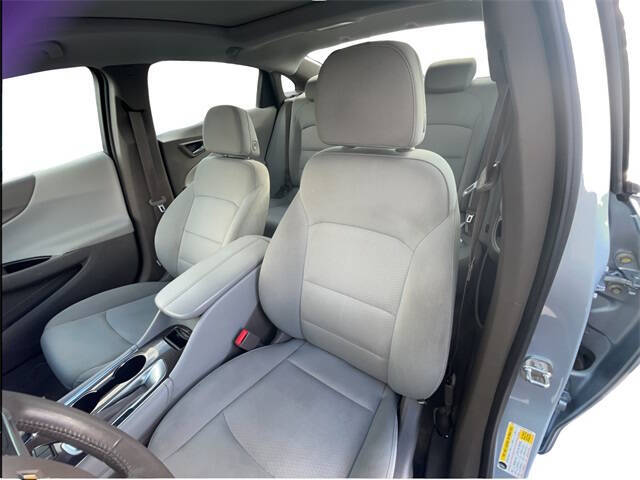 2017 Chevrolet Malibu LT