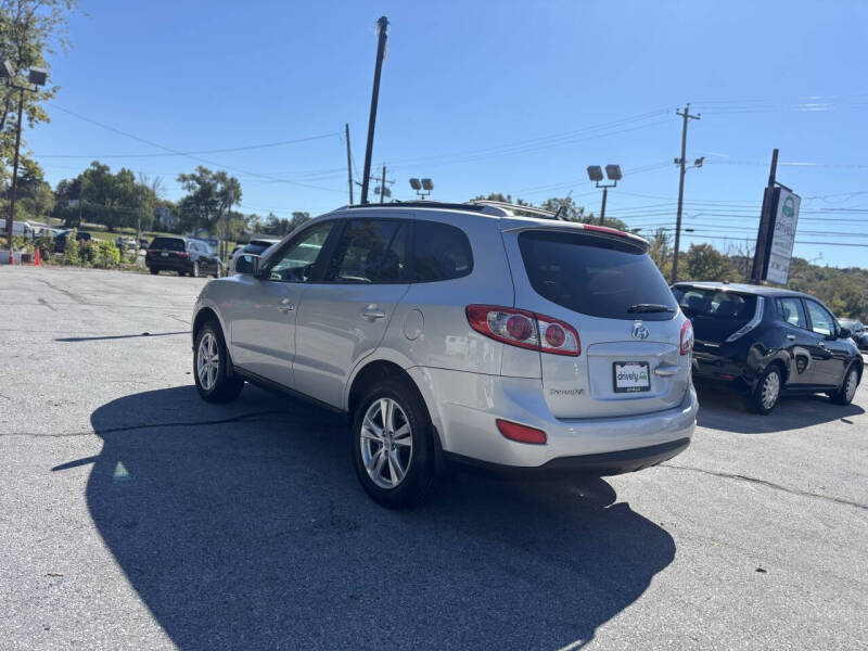 2012 Hyundai Santa Fe SE