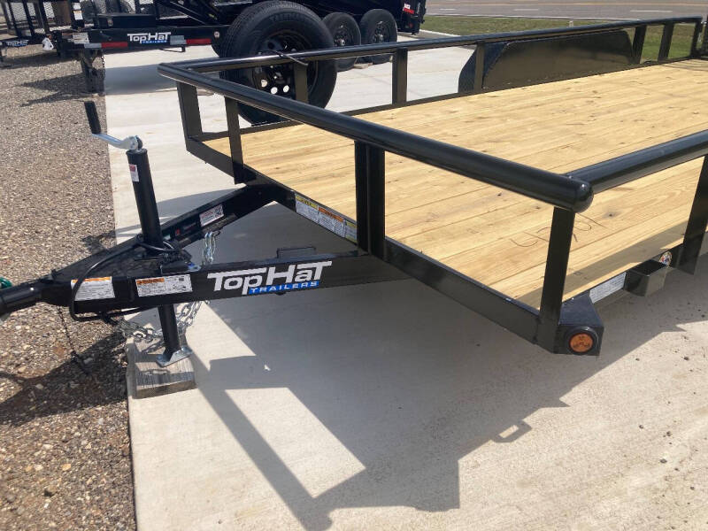 2026 Top Hat 83" x 16' TA PT, HD Gate