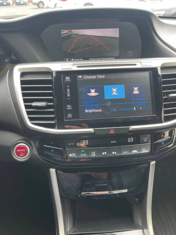 2017 Honda Accord Hybrid Touring