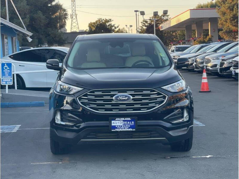 2022 Ford Edge Titanium