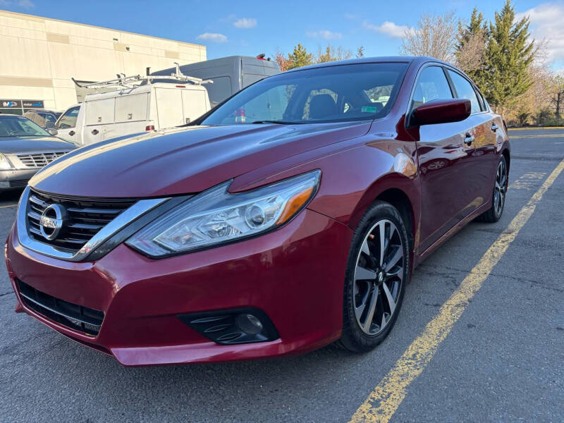 2018 Nissan Altima for sale at Super Bee Auto in Chantilly VA