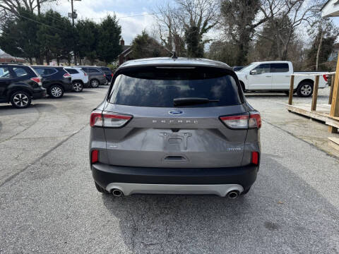 2021 Ford Escape SE