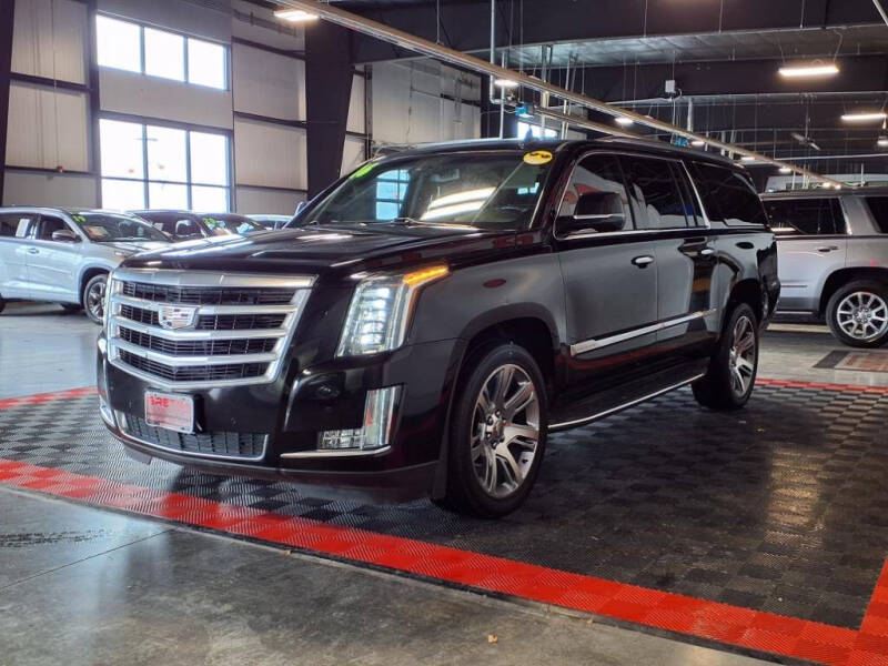 2016 Cadillac Escalade ESV Luxury Collection