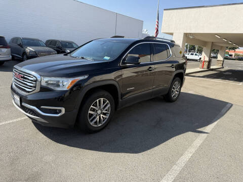 2017 GMC Acadia SLE-2