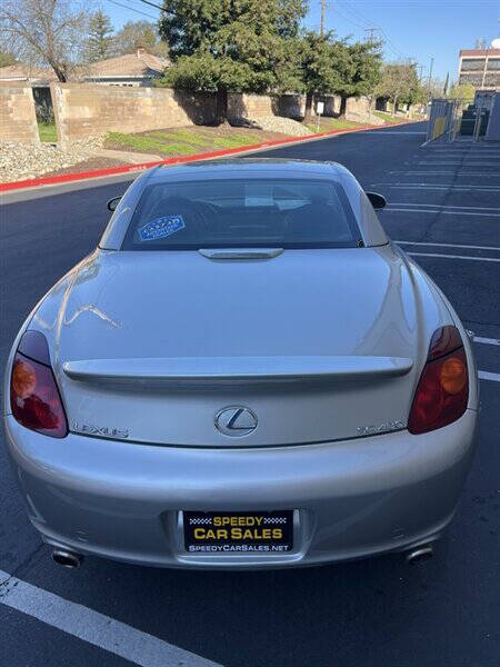 2004 Lexus SC 430
