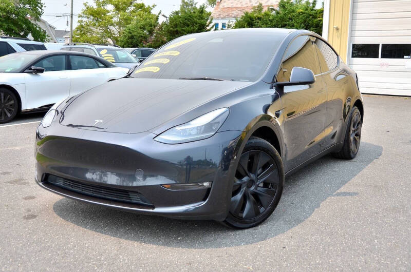 2025 Tesla Model Y Long Range