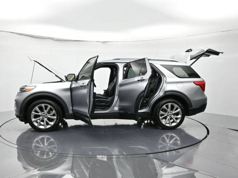 2021 Ford Explorer Platinum