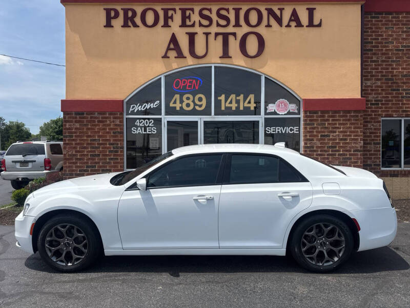 2016 Chrysler 300 S