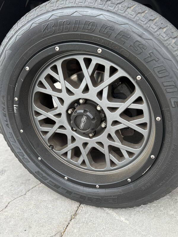 2013 Chevrolet Avalanche LT Black Diamond