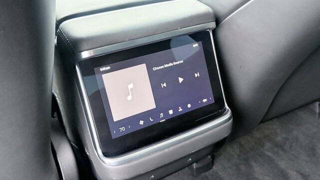 2022 Tesla Model S Plaid