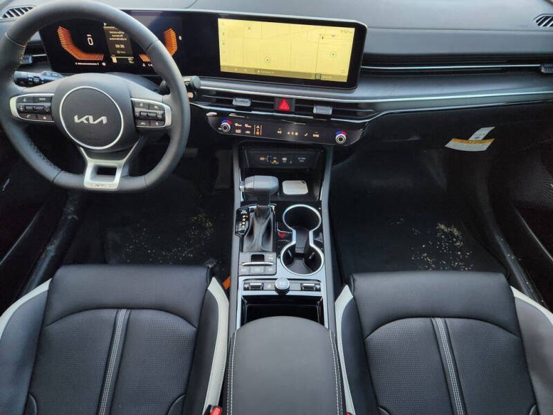 2026 Kia K5