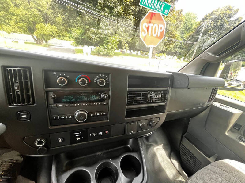 2018 GMC Savana 2500