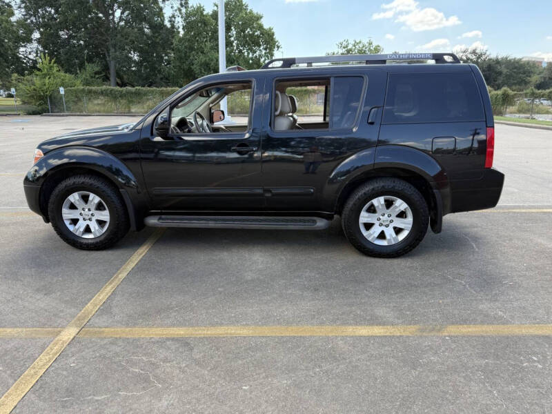 2007 Nissan Pathfinder LE