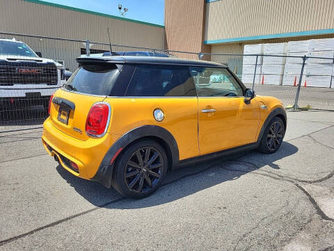 2015 MINI Hardtop 2 Door Cooper S