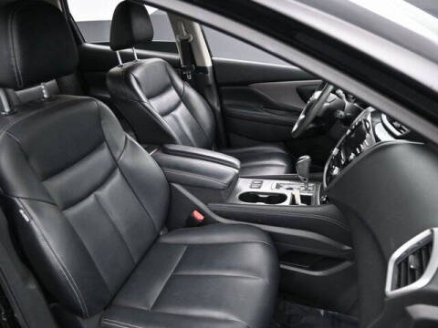 2022 Nissan Murano SV