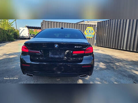 2021 BMW 5 Series 530i