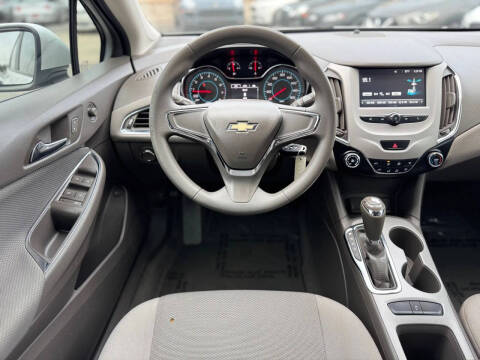 2018 Chevrolet Cruze LS Auto