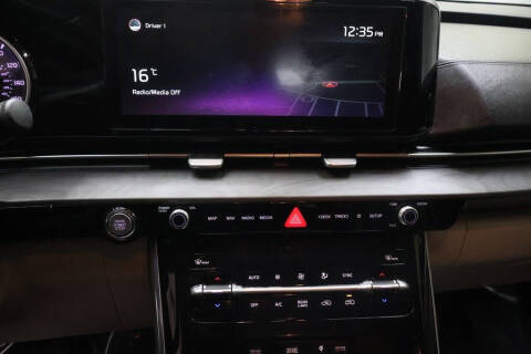 2022 Kia Carnival EX