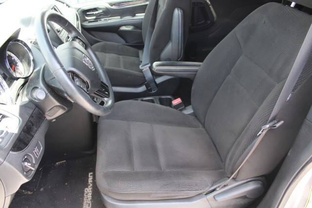 2017 Dodge Grand Caravan SE Plus