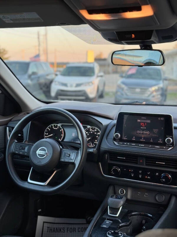 2021 Nissan Rogue S