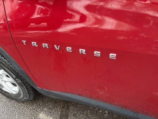 2020 Chevrolet Traverse LT Cloth