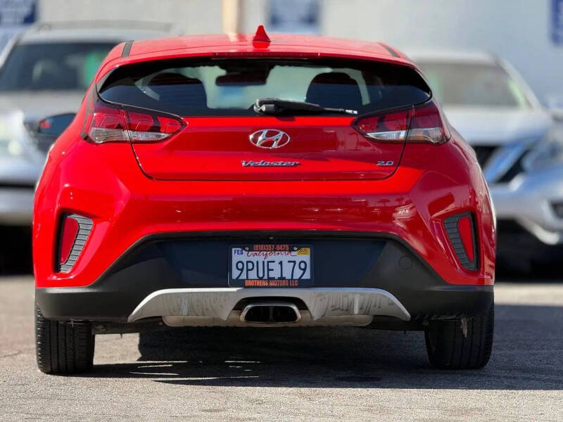 2019 Hyundai Veloster