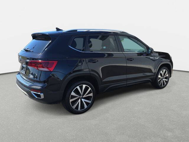 2022 Volkswagen Taos SE