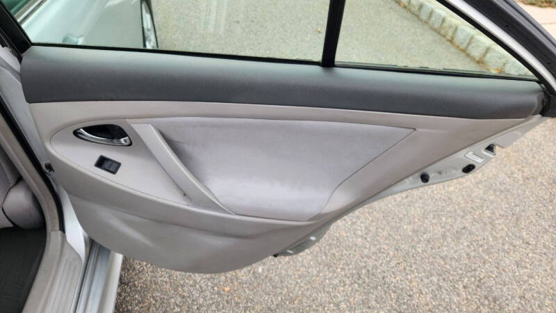 2007 Toyota Camry LE