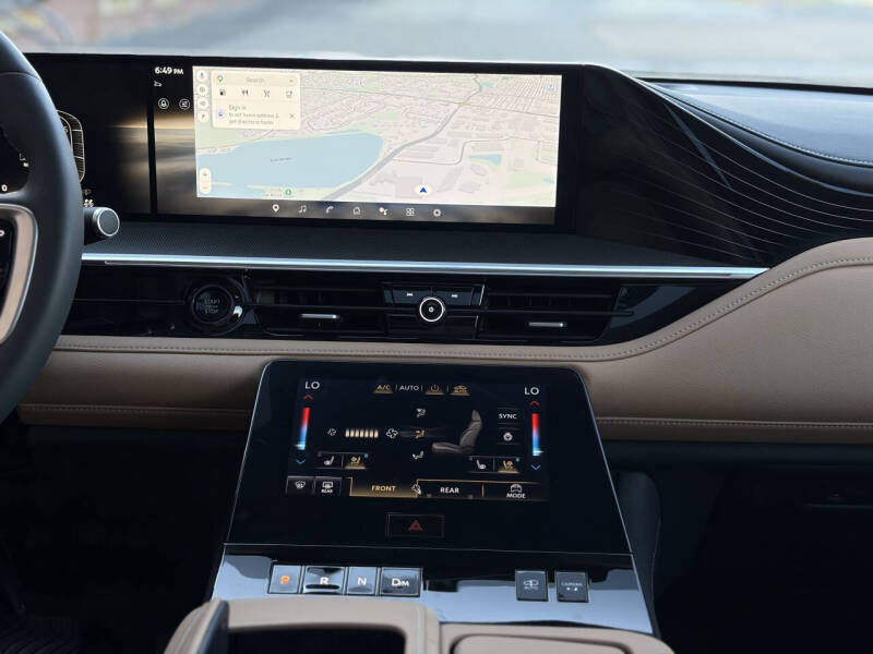 2025 Infiniti QX80 Luxe