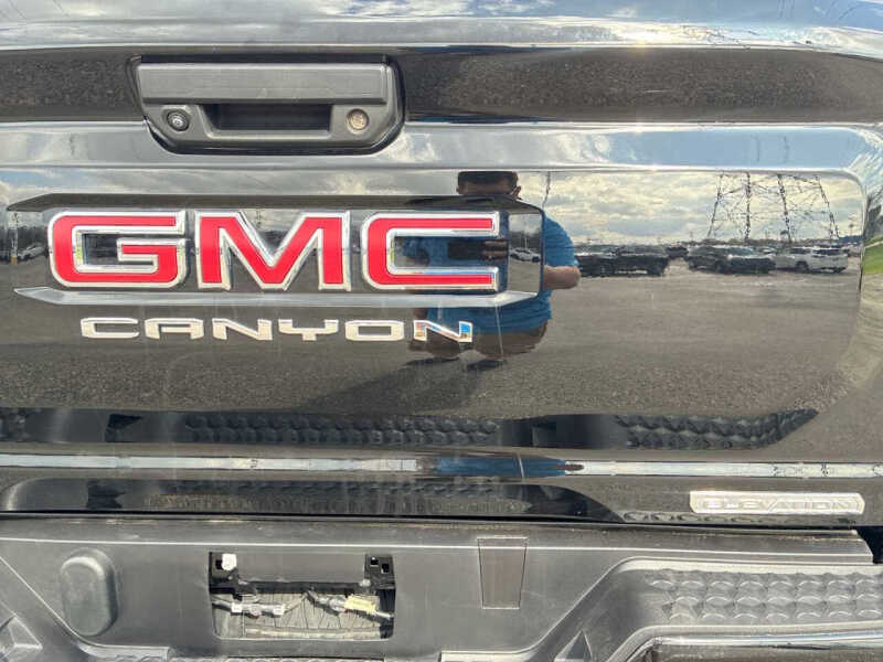 2023 GMC Canyon Elevation