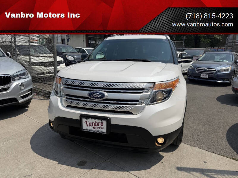 2015 Ford Explorer XLT 4x4's photo