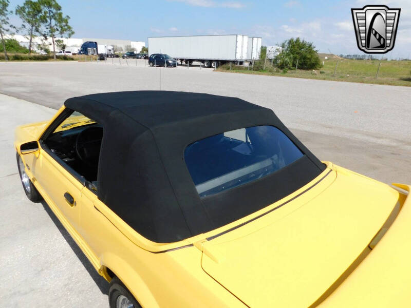 1993 Ford Mustang LX 5.0