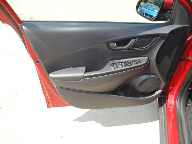 2021 Hyundai Kona SEL