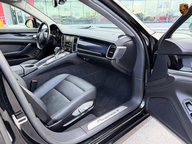 2014 Porsche Panamera