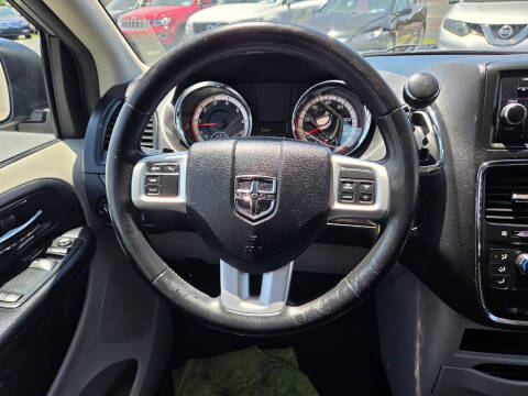 2016 Dodge Grand Caravan American Value Package