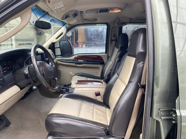 2005 Ford Excursion Eddie Bauer