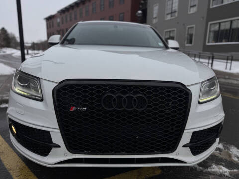2016 Audi SQ5 3.0T quattro Premium Plus