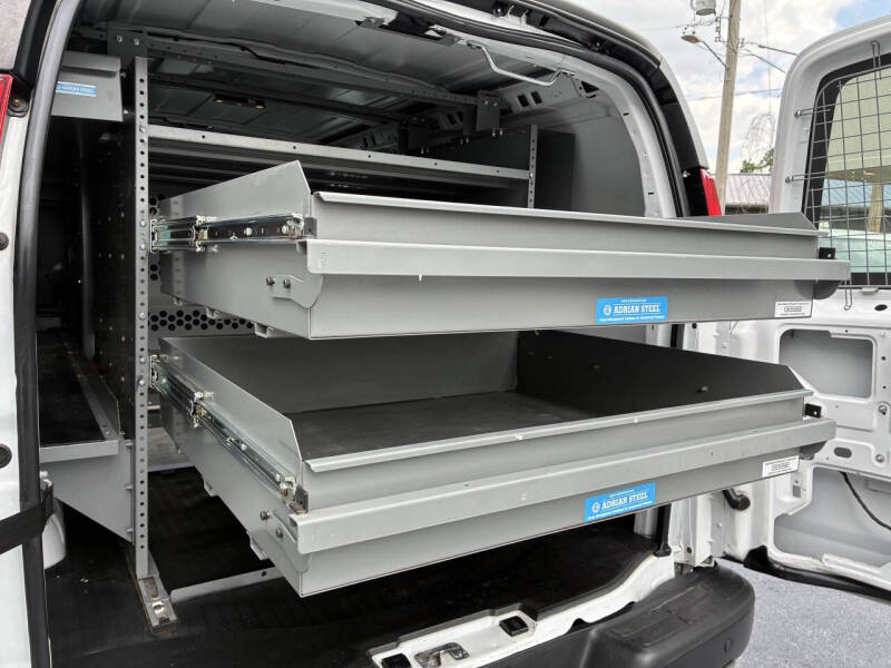2017 Chevrolet Express 2500
