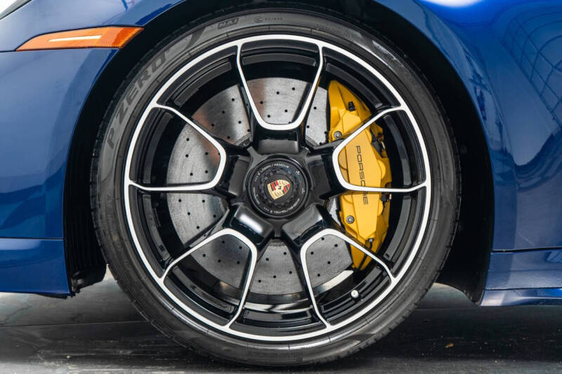 2022 Porsche 911 Turbo S