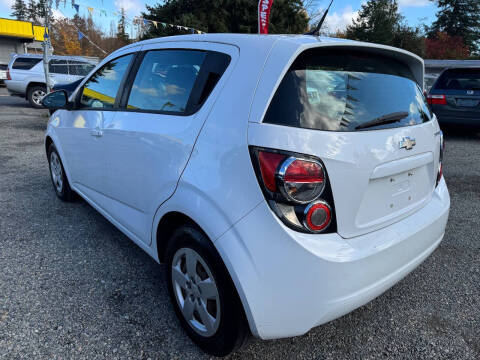 2014 Chevrolet Sonic LS Auto