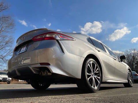 2019 Toyota Camry SE