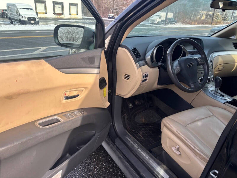 2006 Subaru B9 Tribeca 7-Pass.