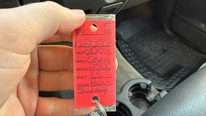 2004 Chevrolet Silverado 2500 LS